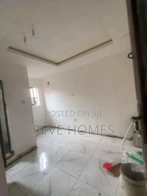 Mini Flat in Alagomeji for rent in Alagomeji