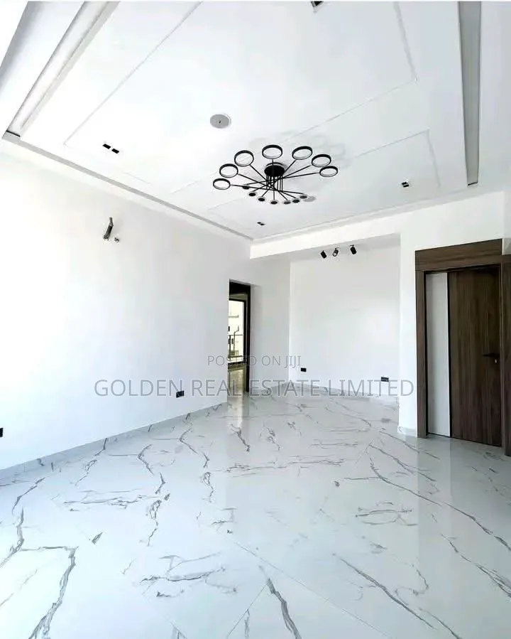 3bdrm Apartment in Lekki Phase 1 for sale in Lekki Phase 1