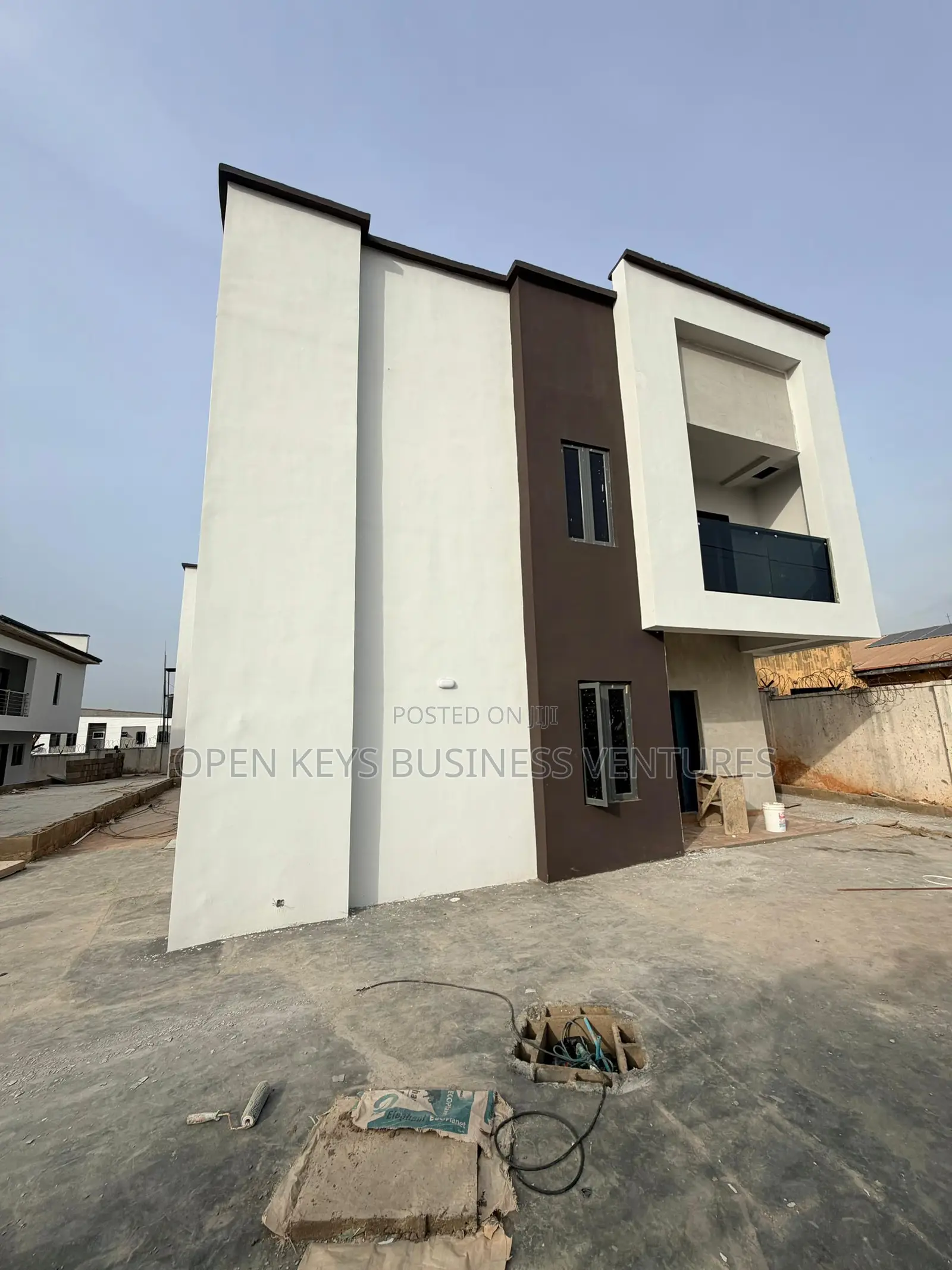 4bdrm Duplex in Airforce, Bashorun, Akobo for sale in Akobo
