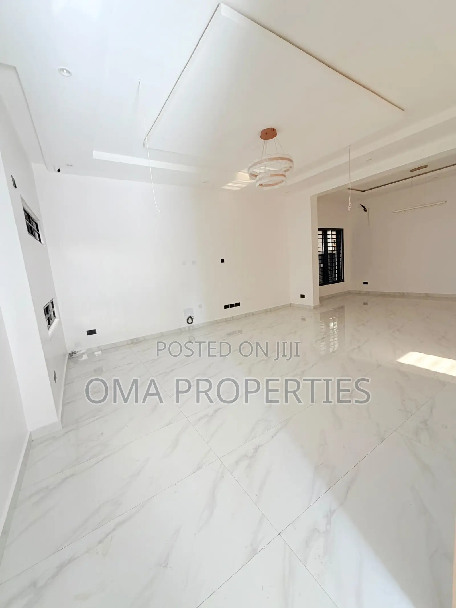 Furnished 5bdrm House in Omole Phase 1 for sale in Omole Phase 1