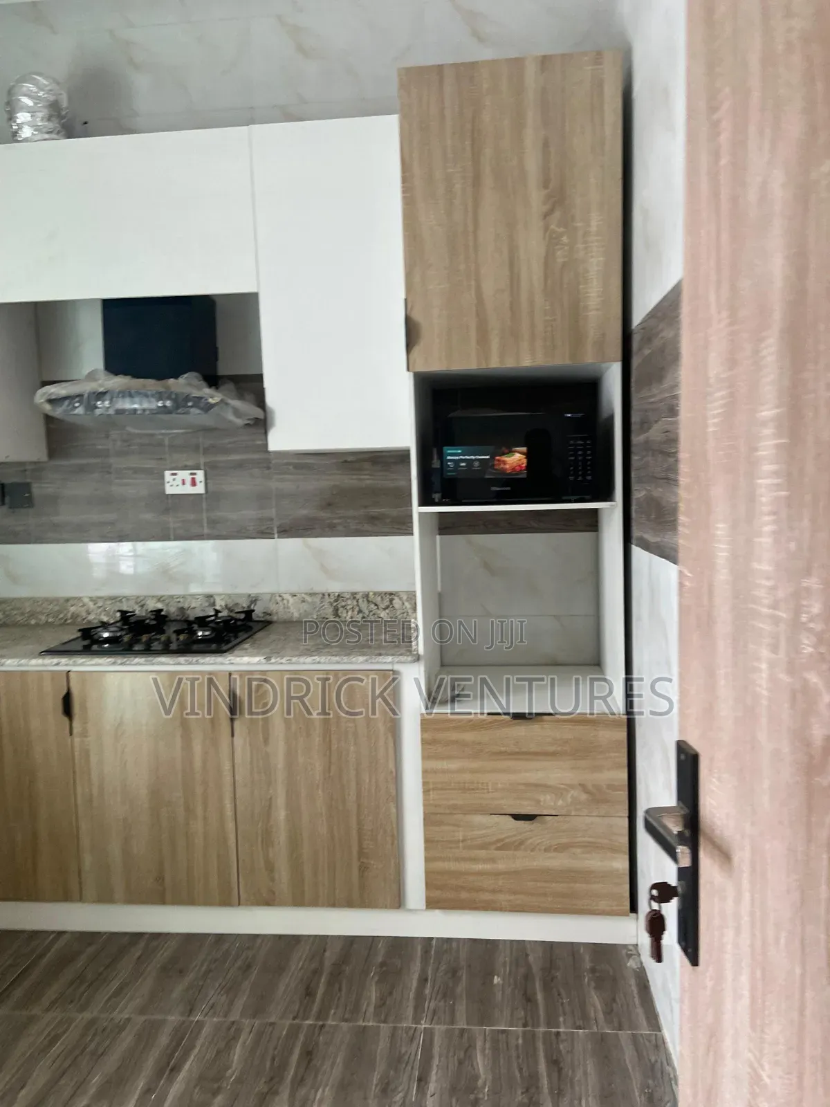 2bdrm Apartment in Mobil Road Ilaje for rent in Ilaje / Lekki