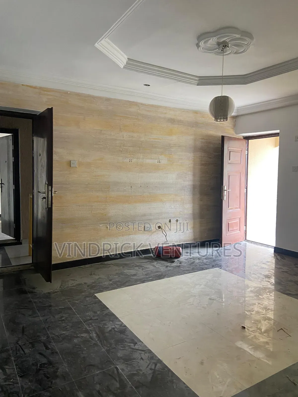2bdrm Apartment in Off Mobil Road Ilaje for rent in Ilaje / Lekki
