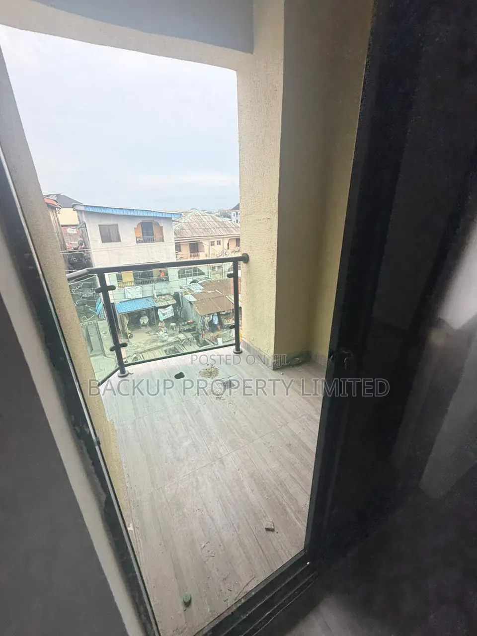 Mini Flat in Onike for sale in Onike