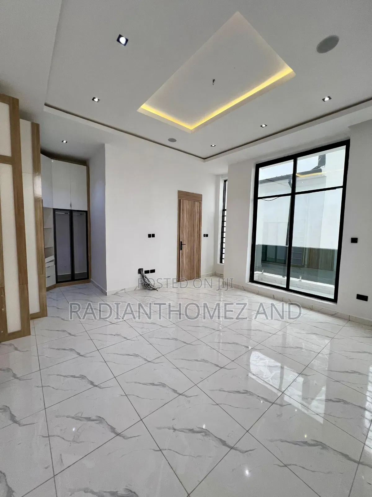 4bdrm Mansion in Lekki for sale in Lekki