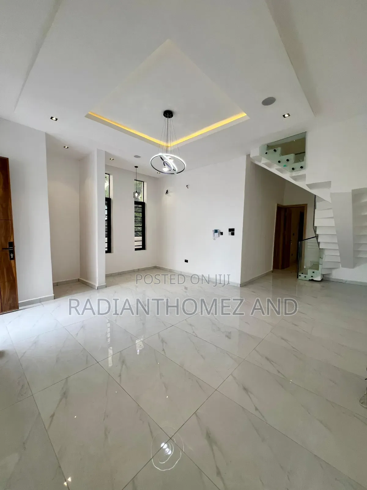 4bdrm Mansion in Lekki for sale in Lekki