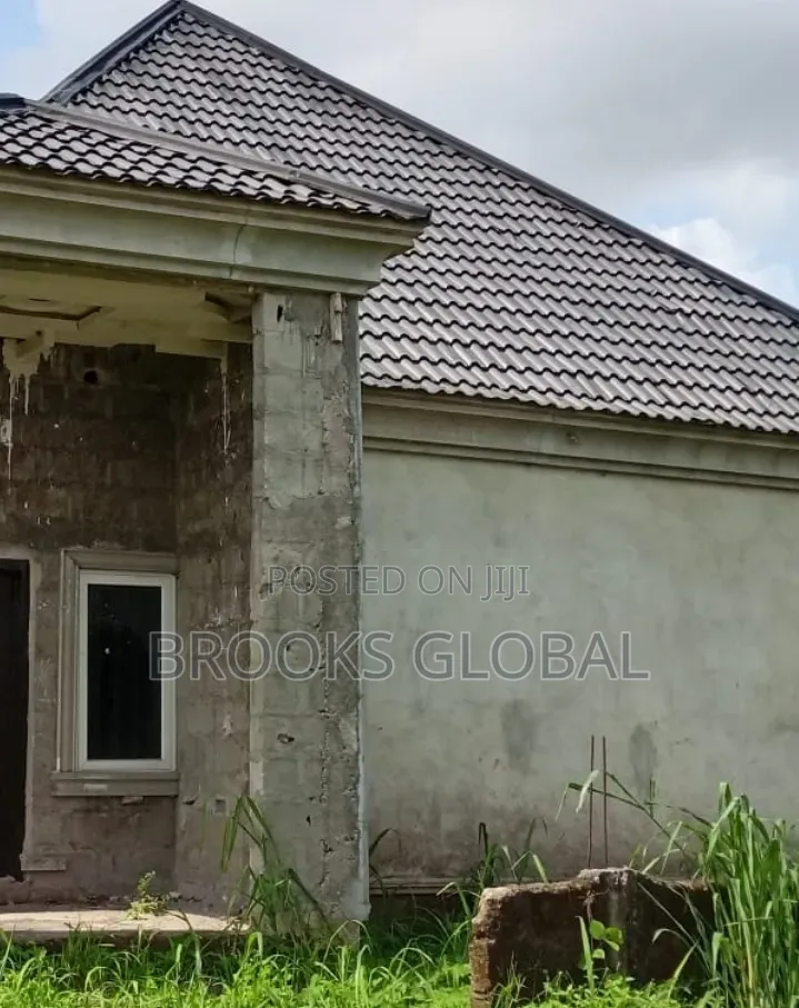 3bdrm Bungalow in Warri for sale in Warri