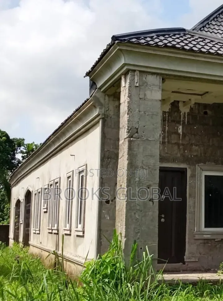 3bdrm Bungalow in Warri for sale in Warri