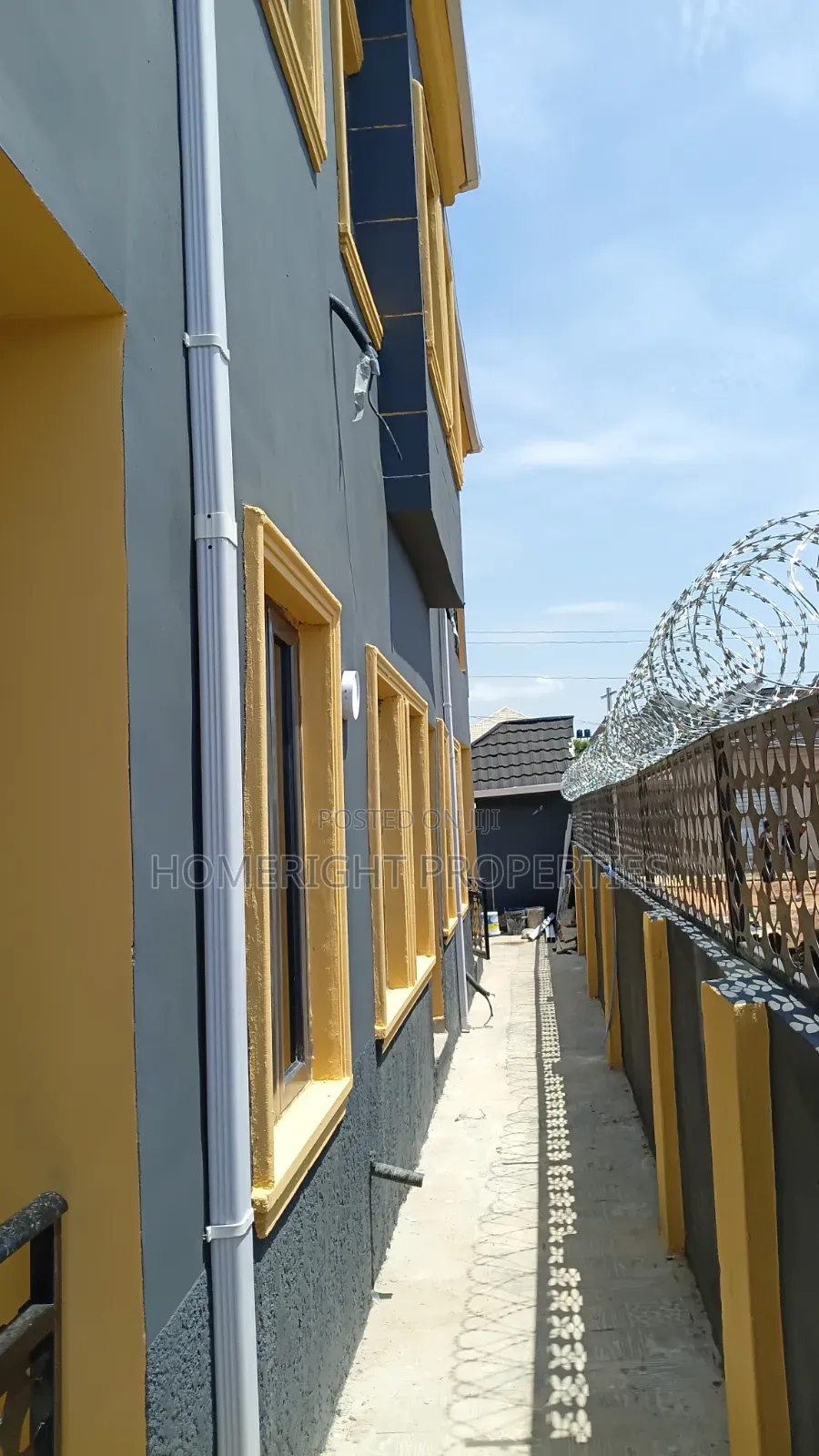 Furnished Mini Flat in Egan for rent in Egan