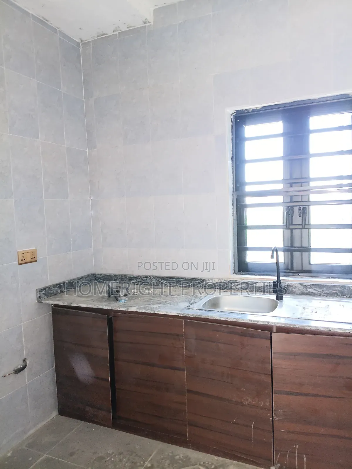Furnished Mini Flat in Egan for rent in Egan