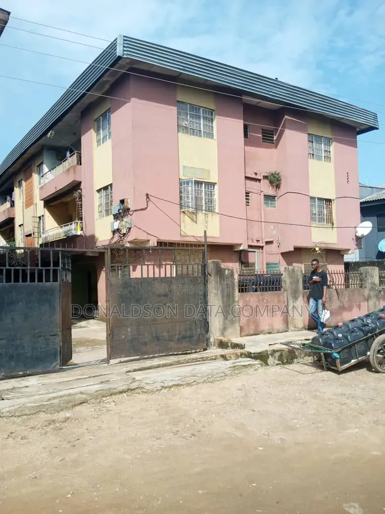 2bdrm Block of Flats in Oluyomi, Iju-Ishaga for sale in Iju-Ishaga