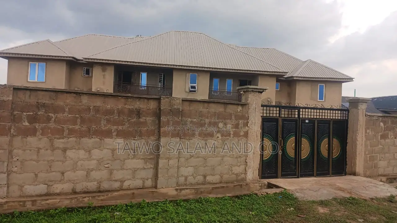 2bdrm Apartment in Ojoo for rent in Ojoo