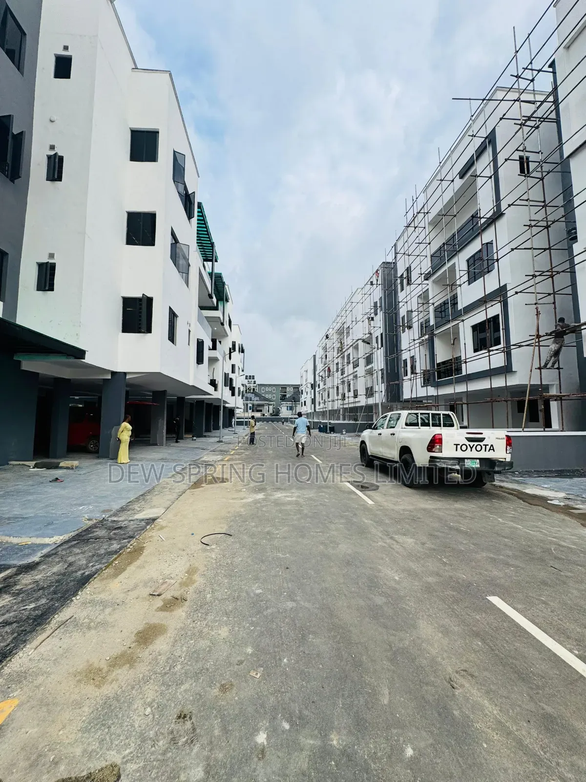 4bdrm Maisonette in Gra for sale in Ikeja GRA