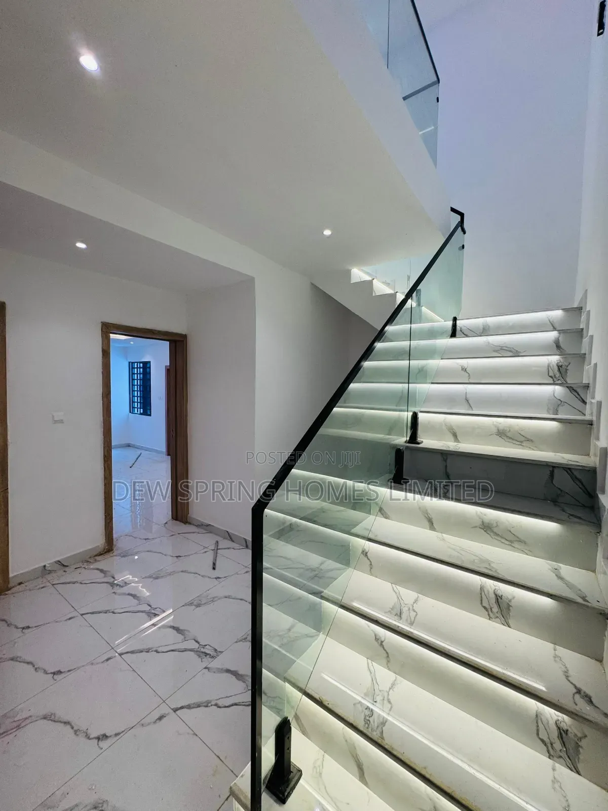 4bdrm Maisonette in Gra for sale in Ikeja GRA