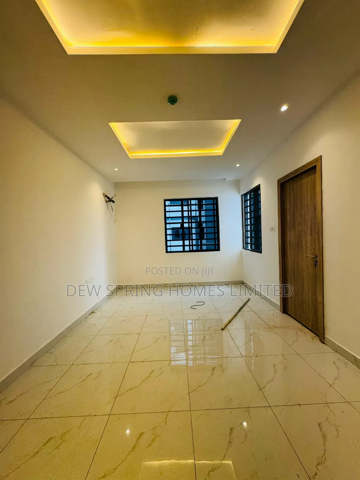 4bdrm Maisonette in Gra for sale in Ikeja GRA