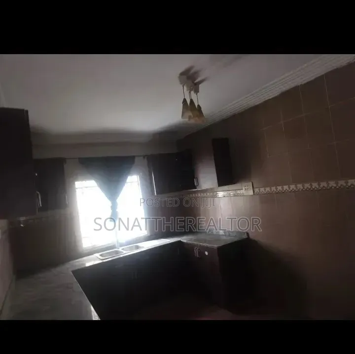 3bdrm Apartment in Golden Palace, Akala Express for rent in Akala Express