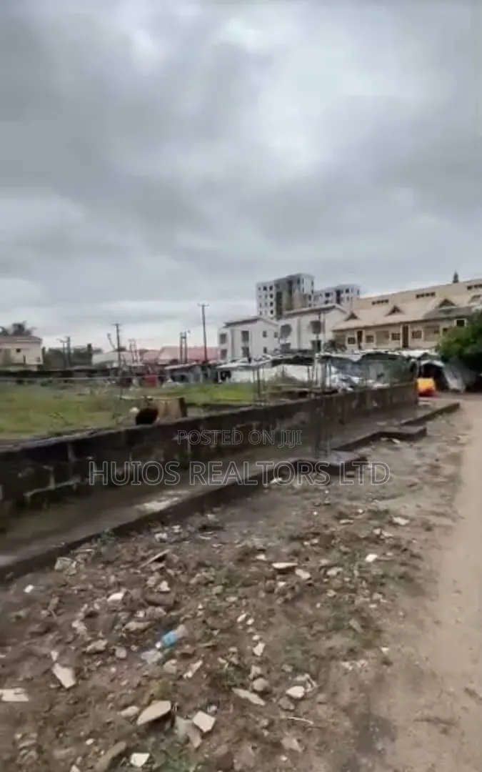 Fenced 3090 SQM Plots of Land for Sale at Admiralty Lekki in Lekki Phase 1