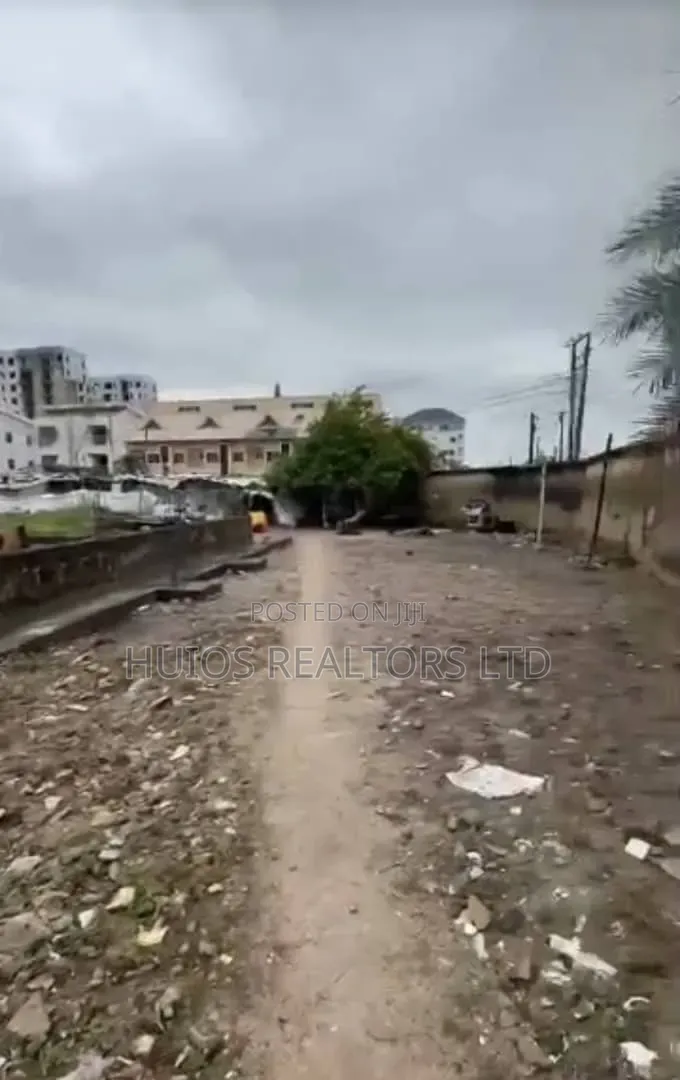 Fenced 3090 SQM Plots of Land for Sale at Admiralty Lekki in Lekki Phase 1