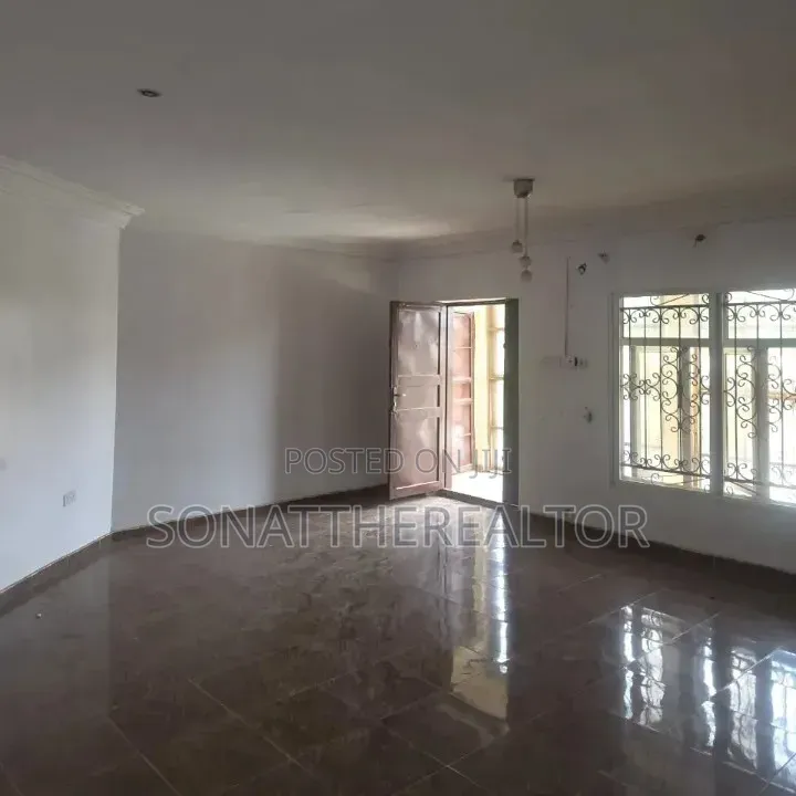 3bdrm Apartment in Golden Palace, Akala Express for rent in Akala Express
