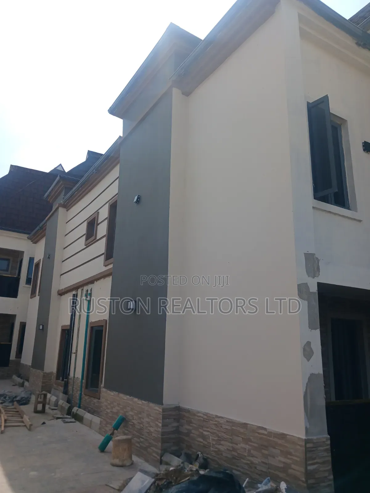 5bdrm Duplex in Bodija for rent in Bodija