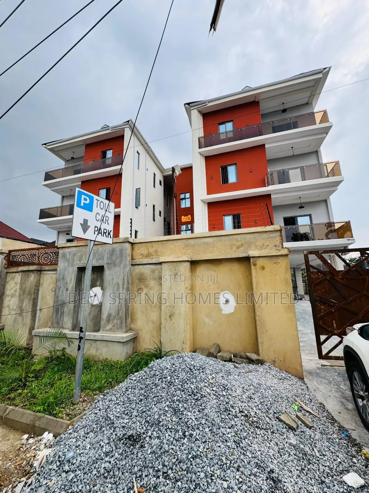 4bdrm Apartment in Gra for sale in Ikeja GRA