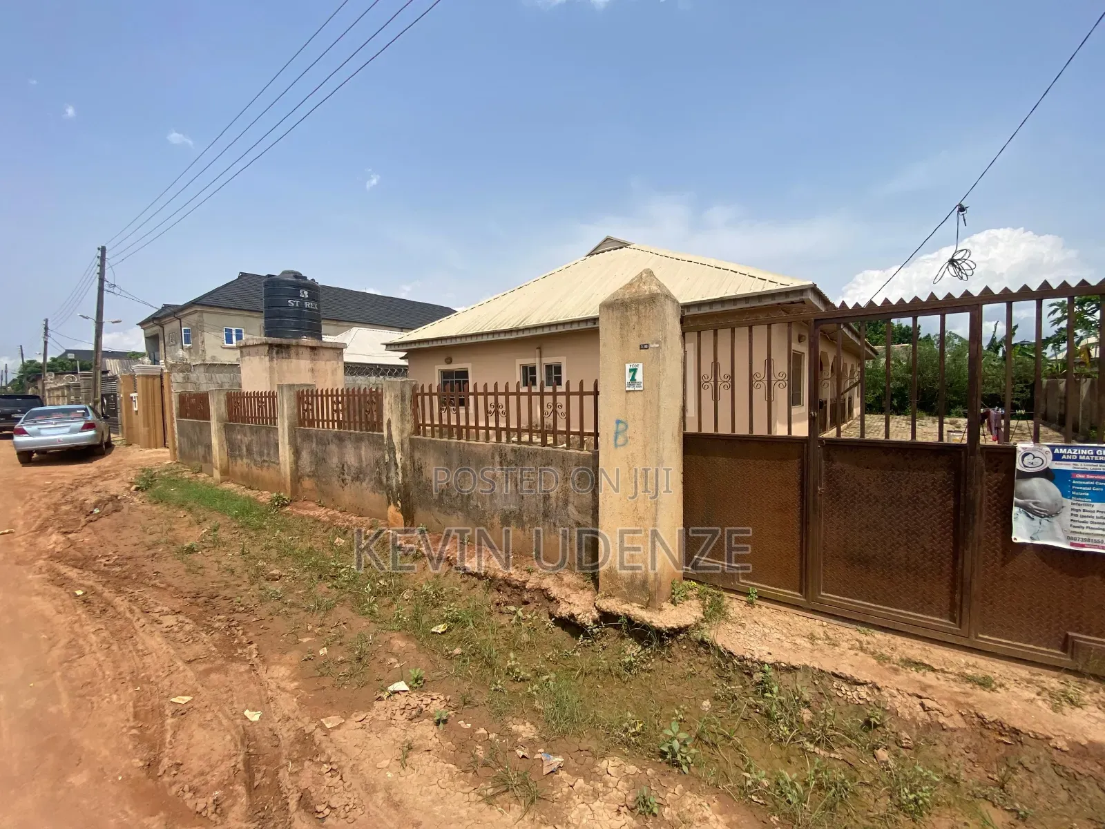 2bdrm Bungalow in Igbogbo for sale in Igbogbo