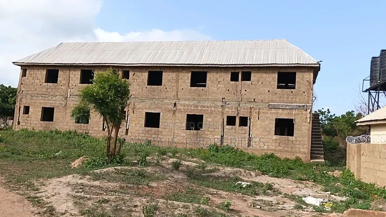 20bdrm Block of Flats in Ilorin South for sale in Ilorin South