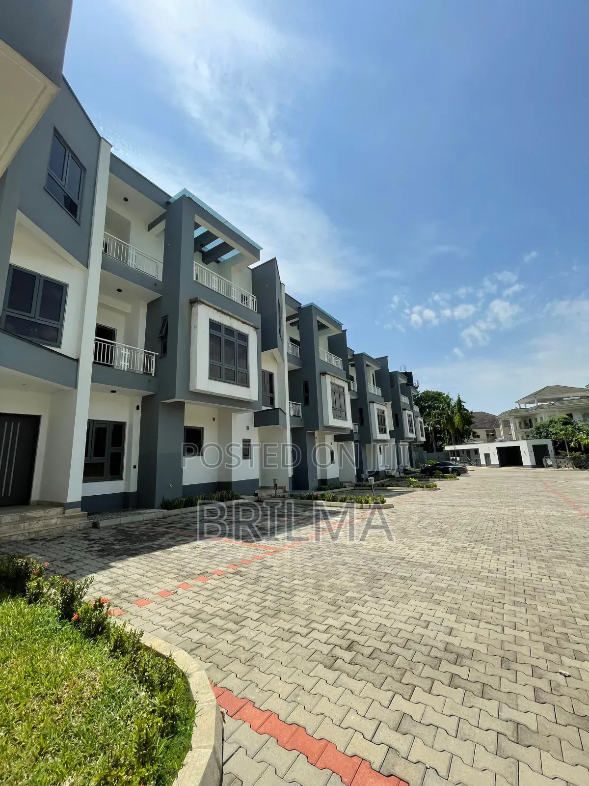 4bdrm Duplex in Wuse 2 for sale in Wuse 2