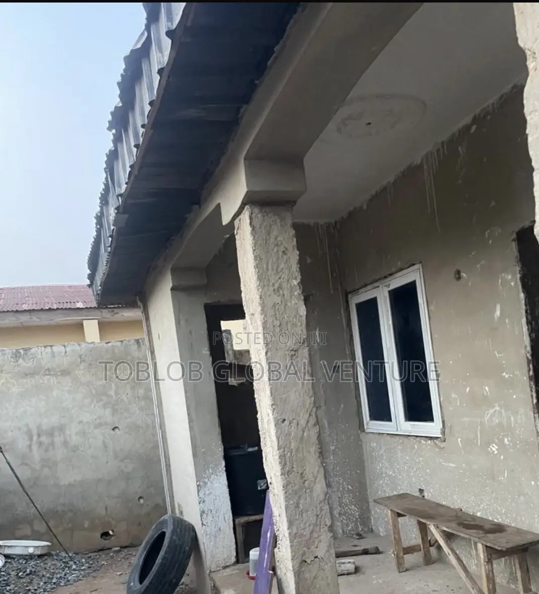3bdrm Bungalow in Tireadara Estate, Akala Express for sale in Akala Express