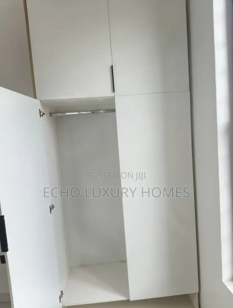 Furnished 2bdrm Apartment in Ikate for sale in Ikate