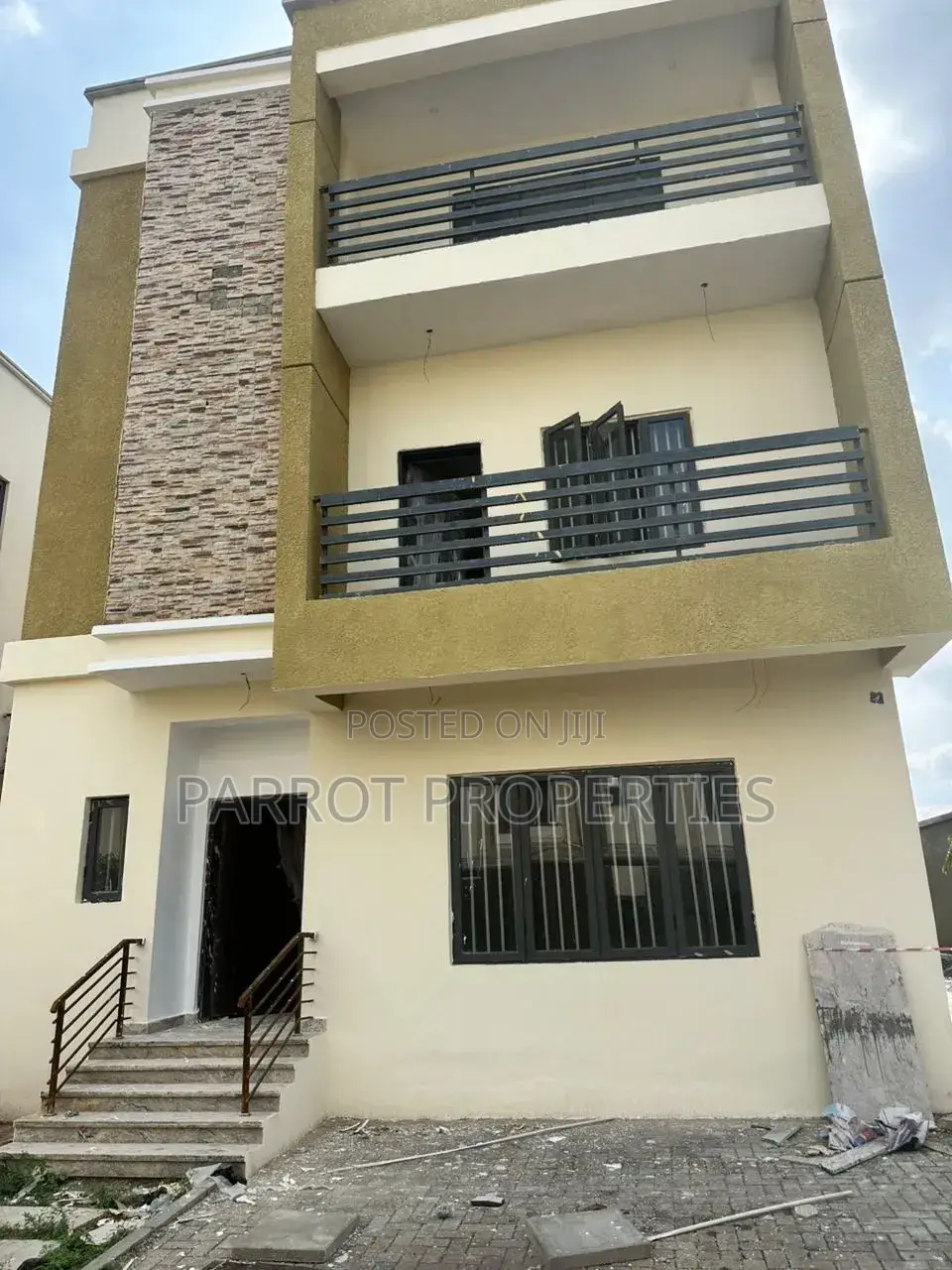 Furnished 4bdrm Duplex in Kado for rent in Kado