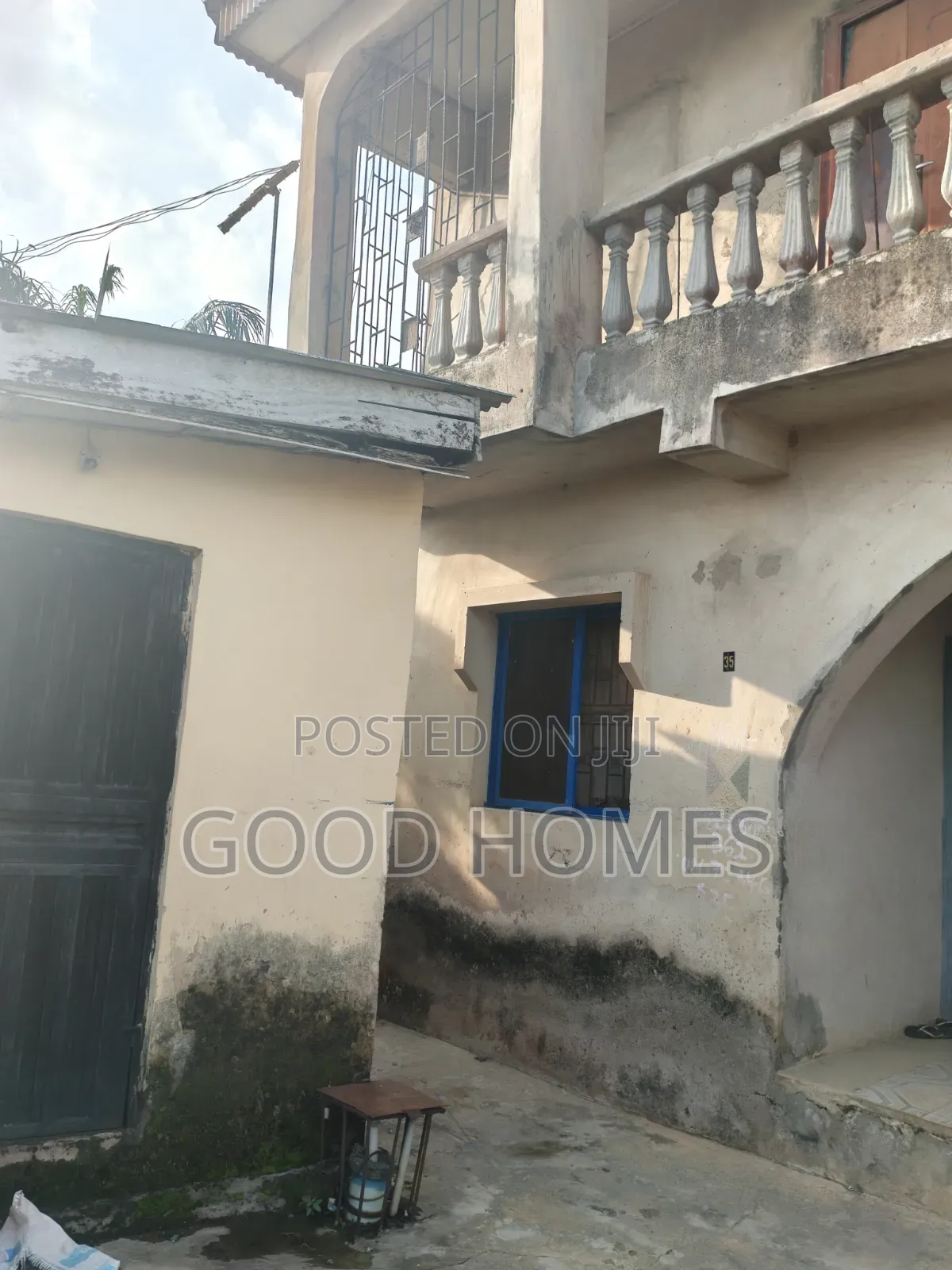 6bdrm Block of Flats in Afolabi, Igando / Ikotun/Igando for sale in Igando / Ikotun/Igando