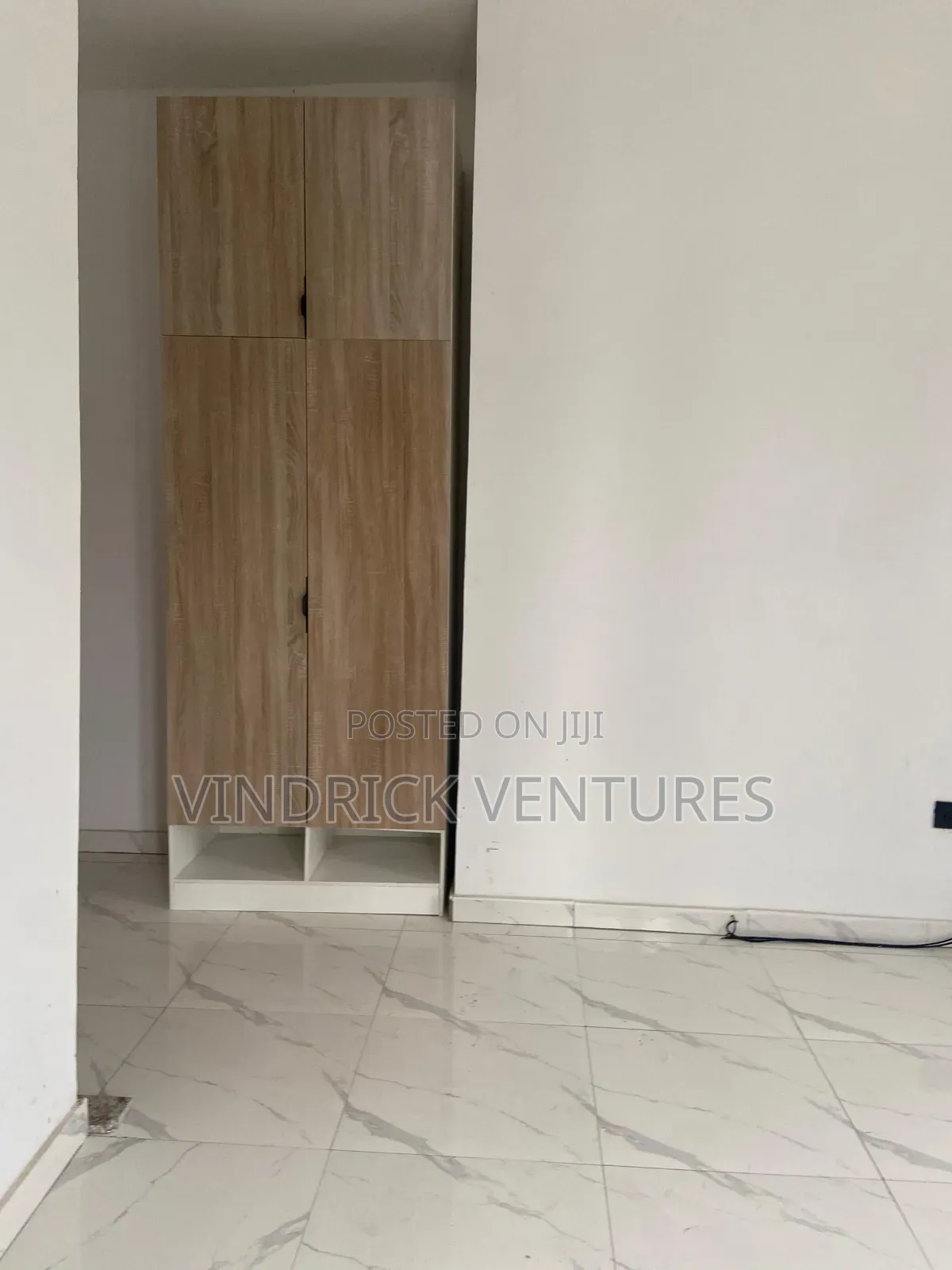 2bdrm Block of Flats in Mobil Road Ilaje for sale in Ilaje / Lekki