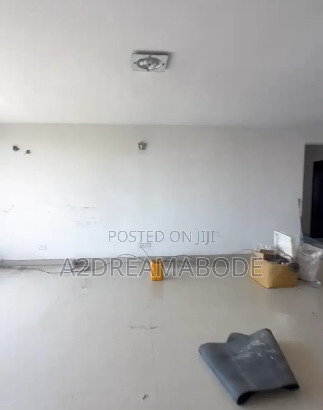 3bdrm Apartment in Aguda for rent in Aguda / Surulere