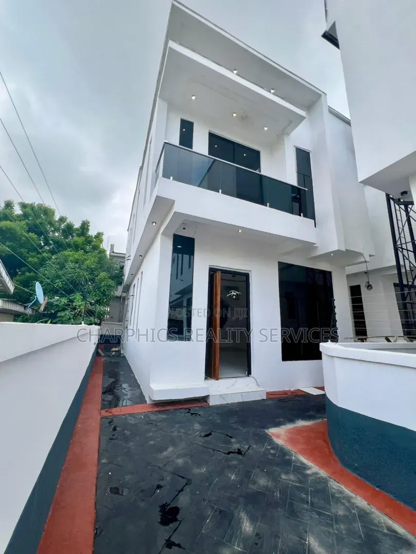 4bdrm Duplex in Off Lekki-Epe Expressway for sale in Off Lekki-Epe Expressway