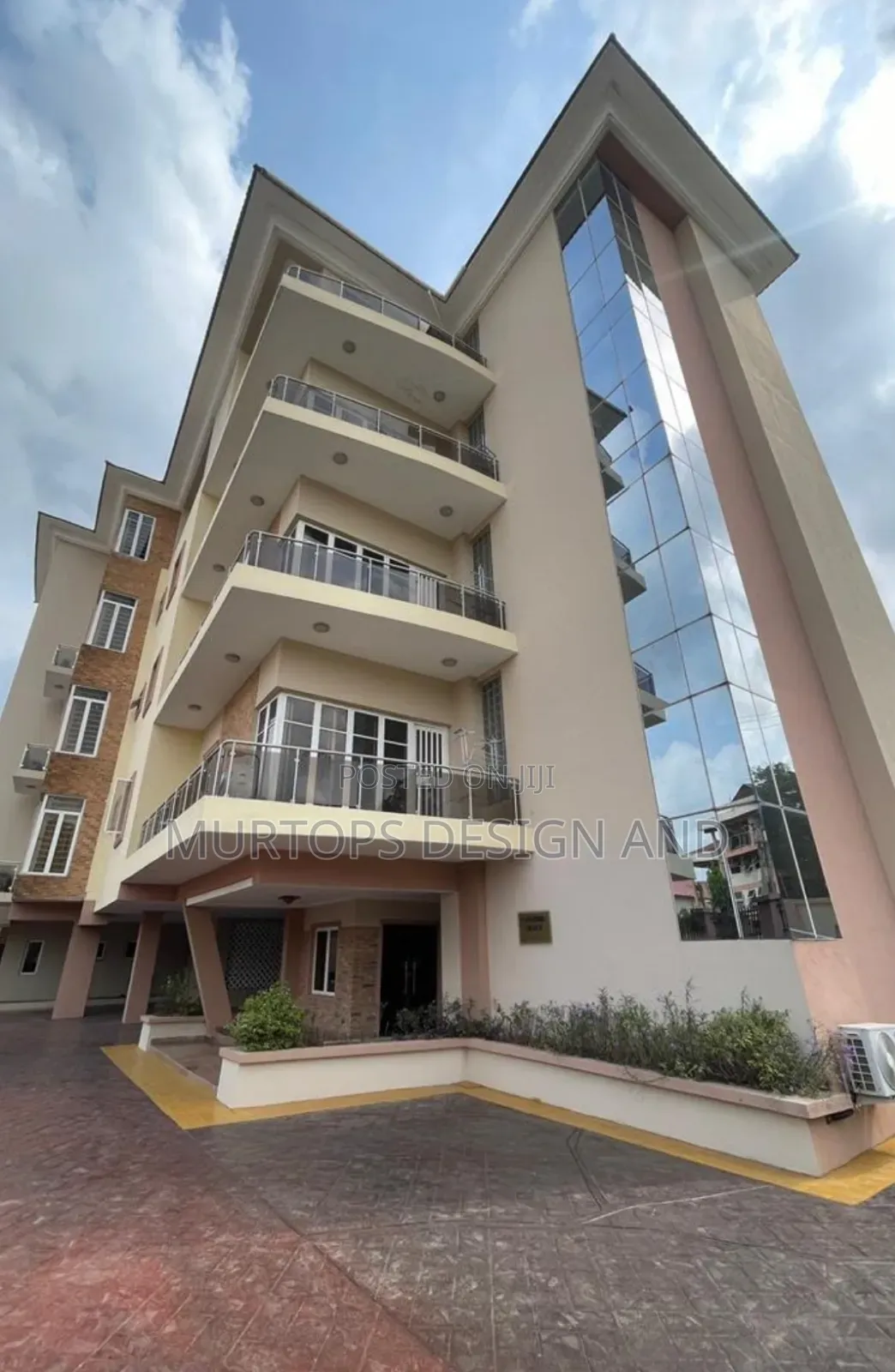 3bdrm Apartment in Ikoyi S.W for rent in Ikoyi S.W
