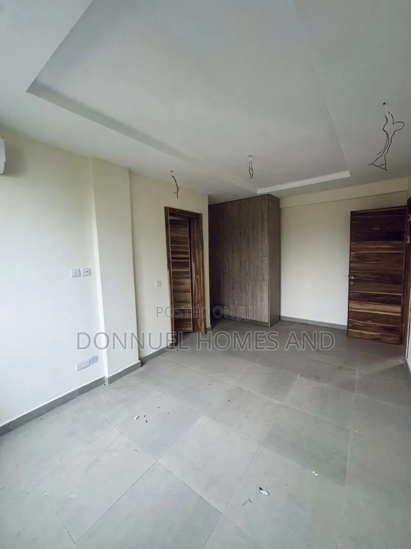 3bdrm Block of Flats in Lekki Phase 1 for rent in Lekki Phase 1