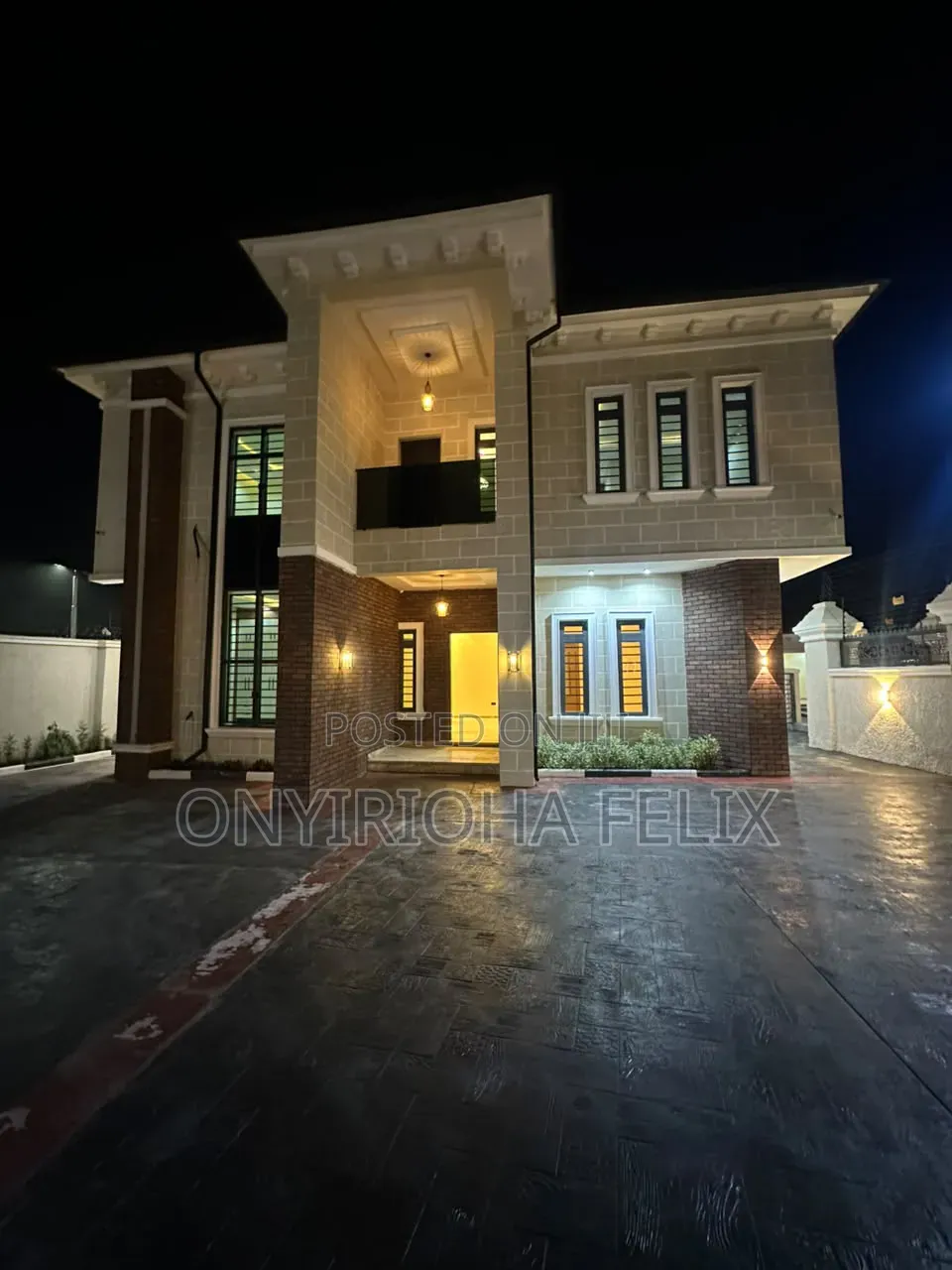 5bdrm Duplex in Karsana for sale in Karsana