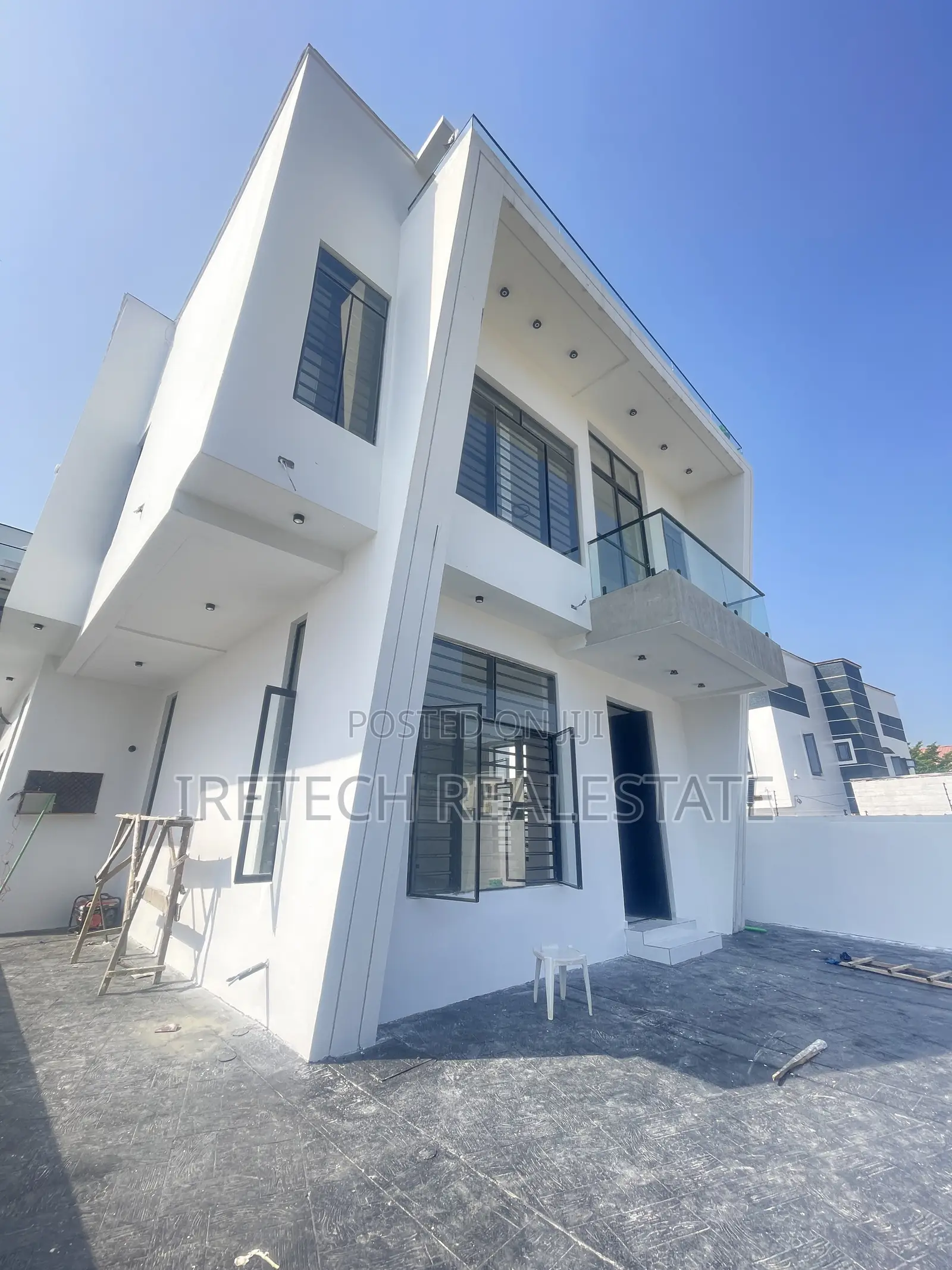 5bdrm Duplex in Ajah In A Gated, Olokonla for sale in Olokonla