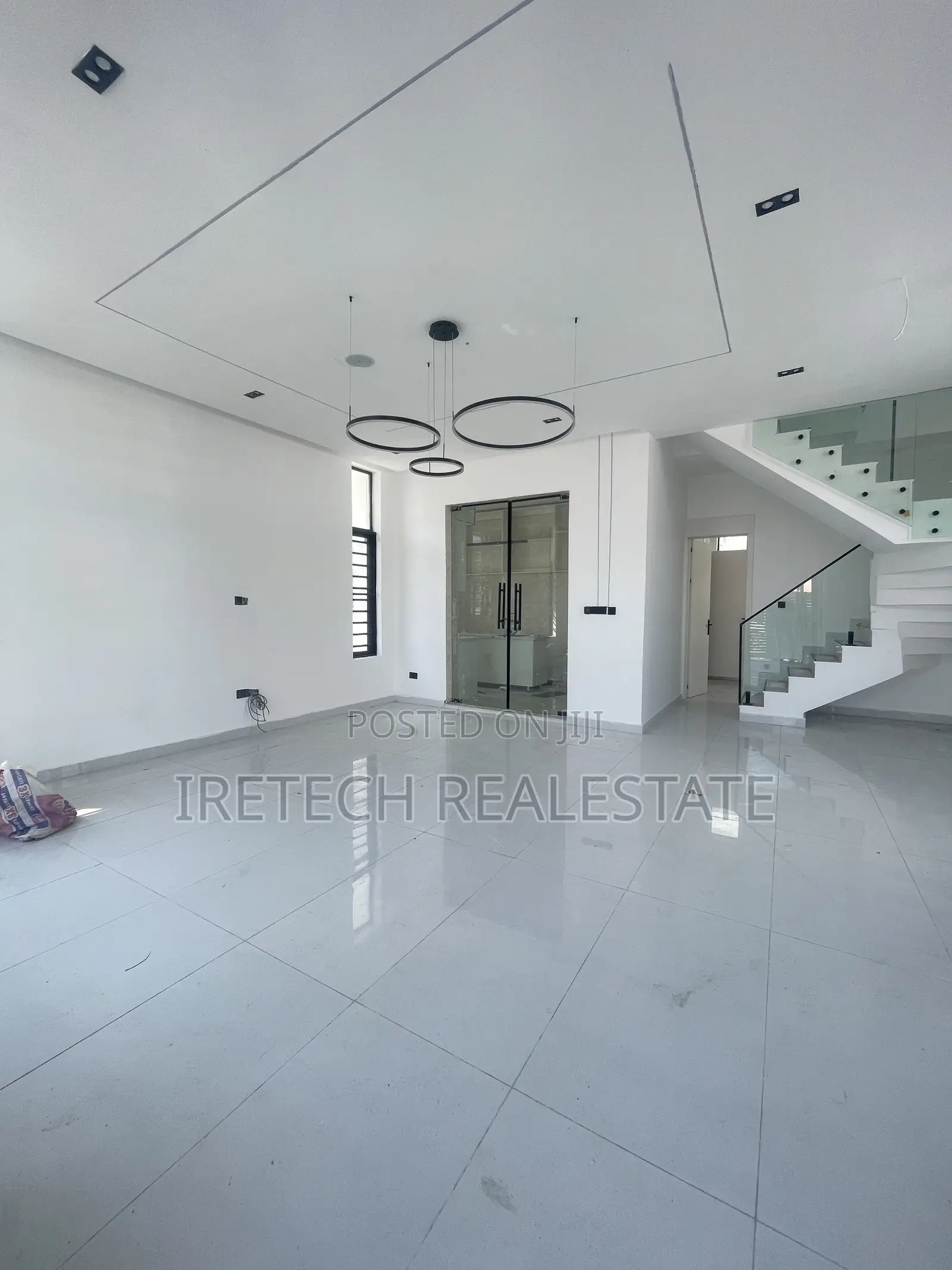 5bdrm Duplex in Ajah In A Gated, Olokonla for sale in Olokonla