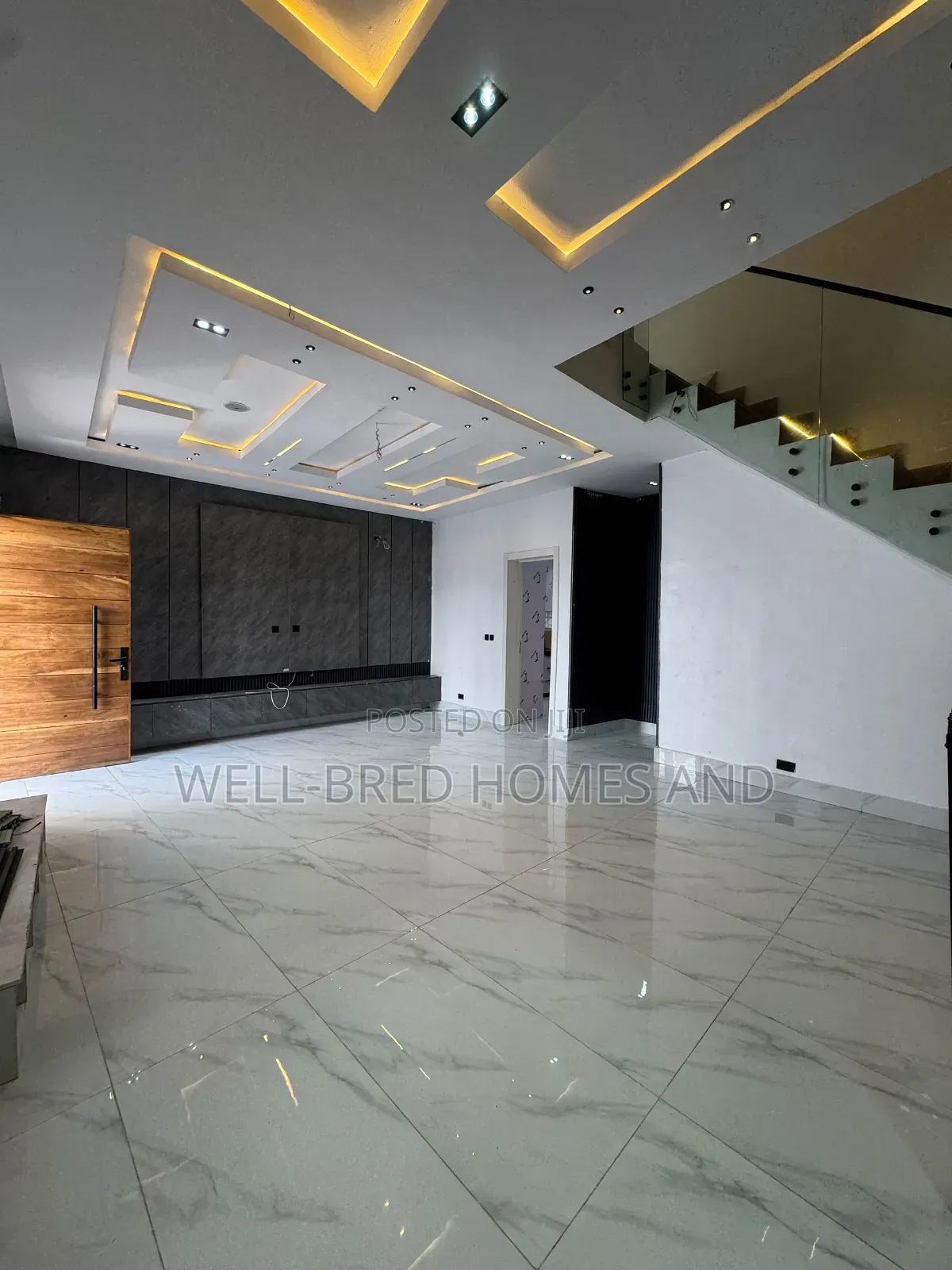 4bdrm Duplex in Thomas Estate, for sale in Thomas Estate