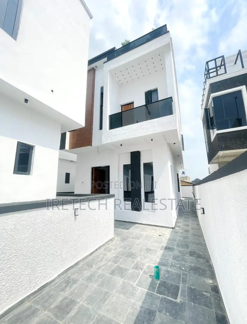 3bdrm Duplex in Ajah Secured Estate, Olokonla for sale in Olokonla