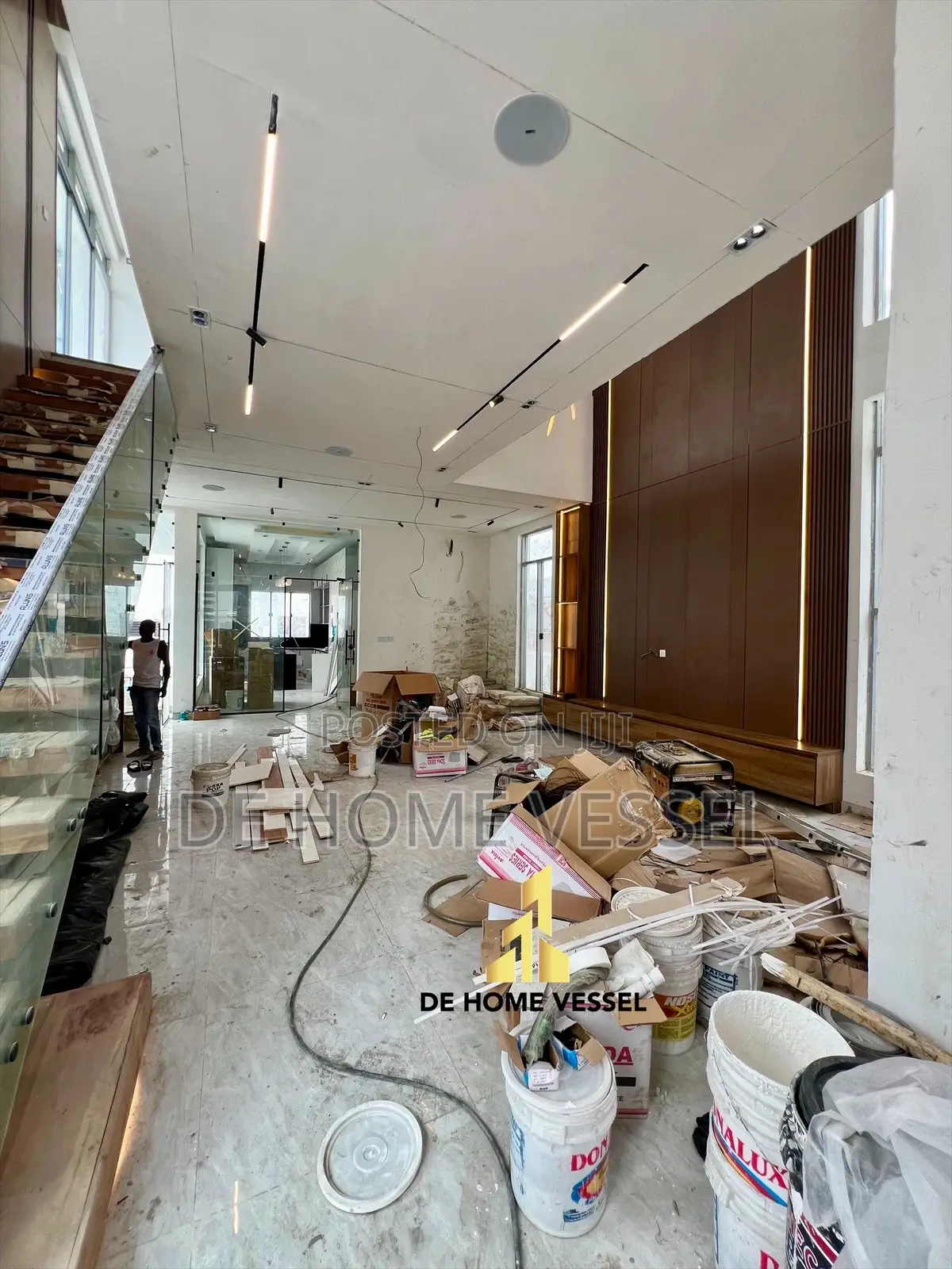 5bdrm Duplex in Osapa london for sale in Osapa london