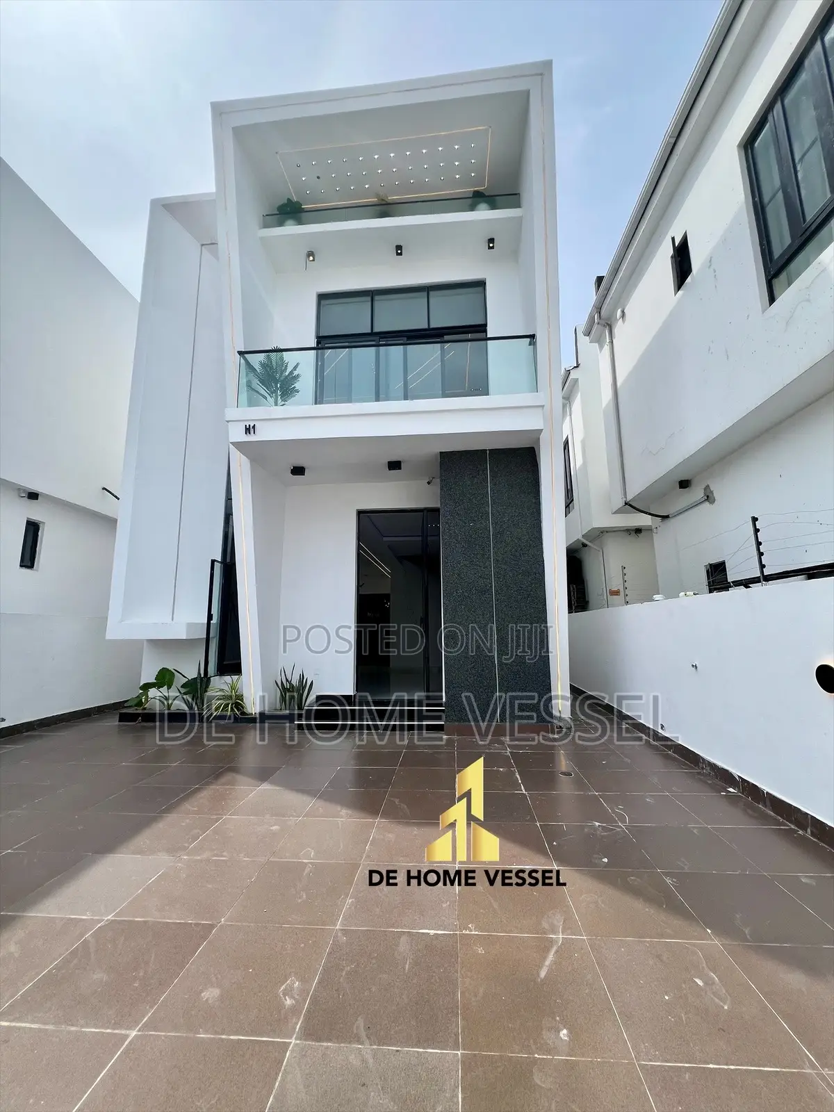 4bdrm Duplex in Lekki for sale in Lekki