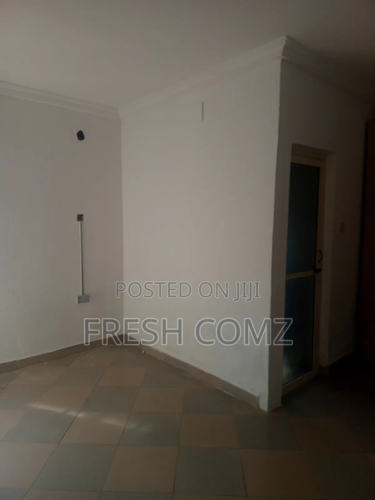 1bdrm Apartment in Mobil Road Ilaje for rent in Ilaje / Lekki