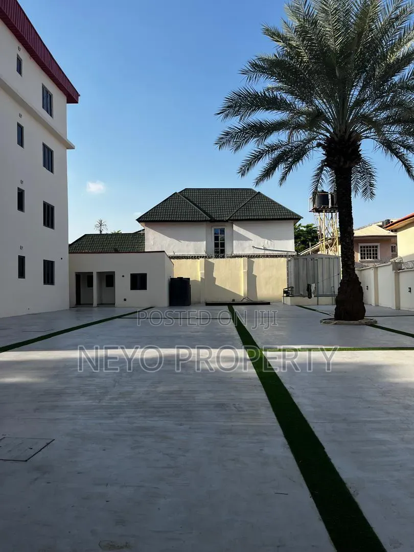 3bdrm Block of Flats in Ibeto Hotel, Gudu for sale in Gudu