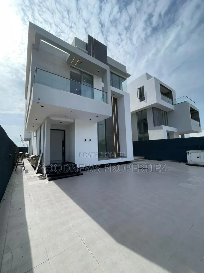 5bdrm Duplex in Ikoyi for sale in Ikoyi S.W