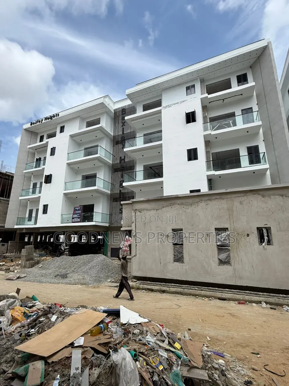 3bdrm Apartment in Lekki Phase 1 for sale in Lekki Phase 1