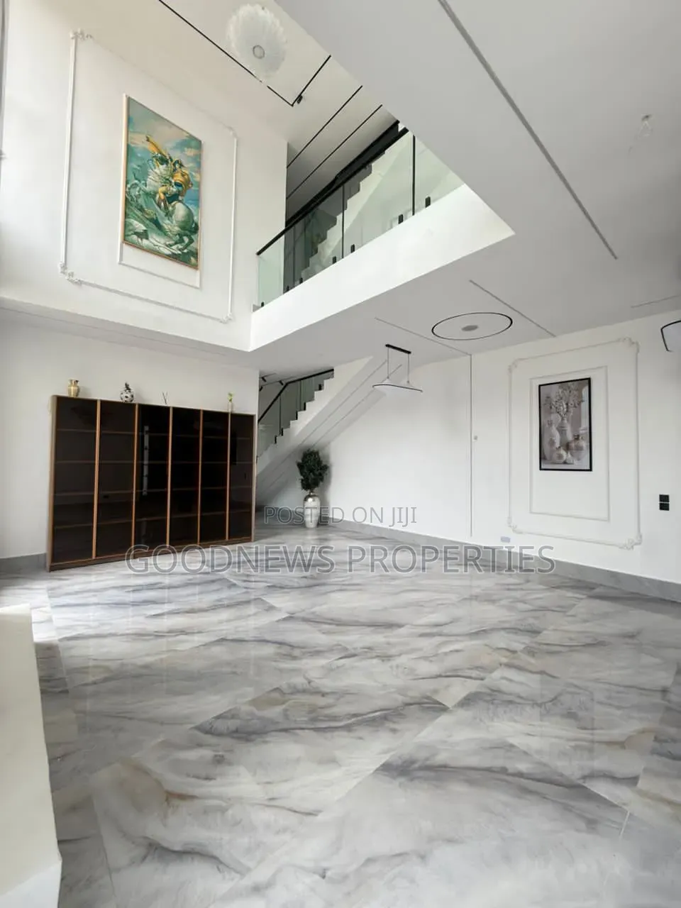 5bdrm Duplex in Lekki Phase 1 for sale in Lekki Phase 1