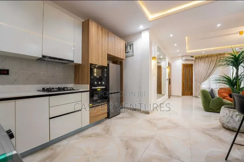 Furnished 2bdrm Block of Flats in Freedom Way, Lekki Phase 1 for sale in Lekki Phase 1