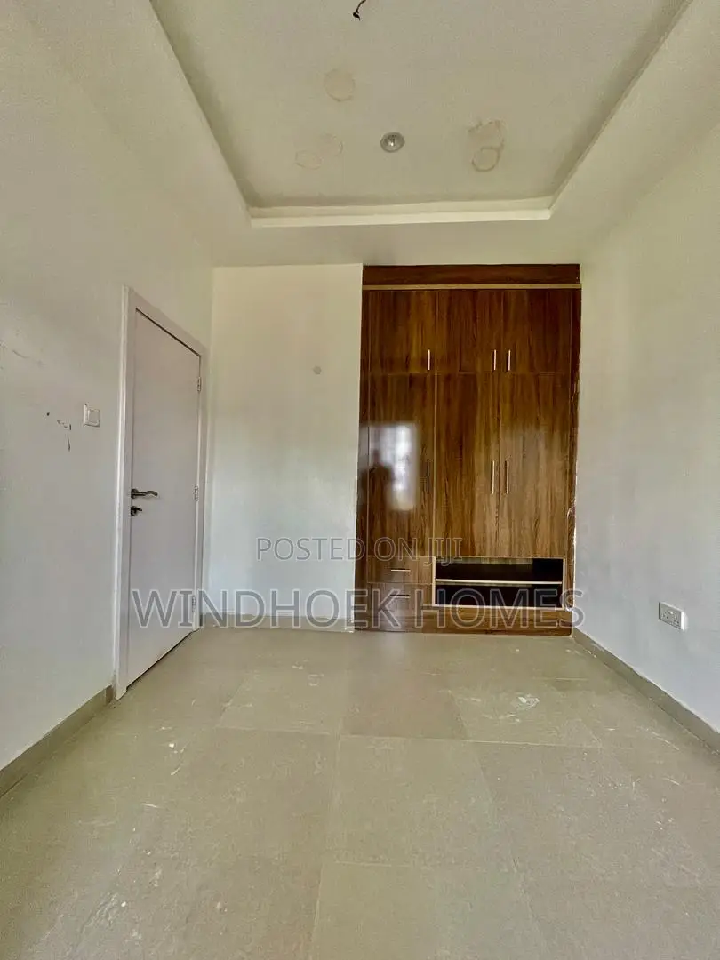4bdrm Duplex in Jahi for sale in Jahi